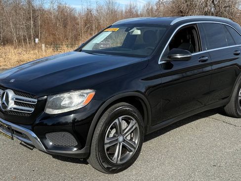 Used 2016 Mercedes-Benz GLC 300 w/ Premium Package image 1