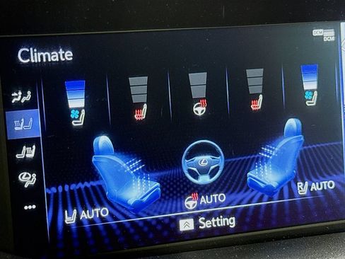 Used 2019 Lexus LS 500 RWD image 20