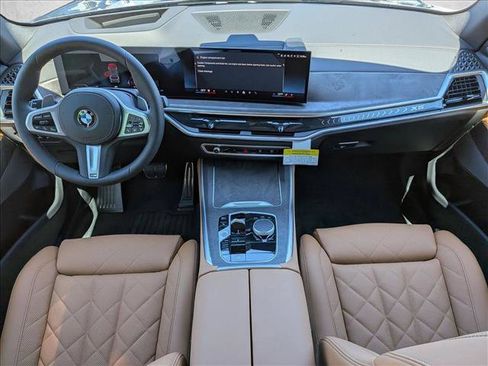 Used 2026 BMW X5 sDrive40i w/ M Sport Package RWD image 16