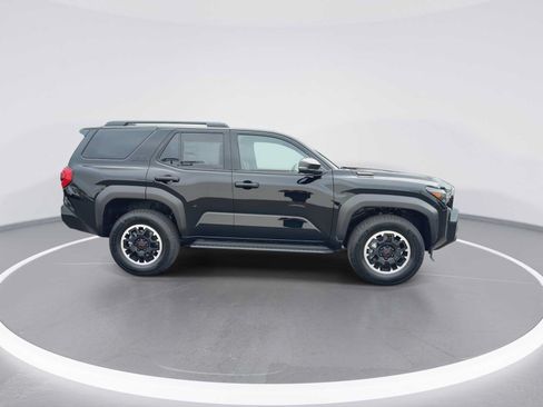 New 2026 Toyota 4Runner TRD Off-Road Premium AWD/4WD image 9