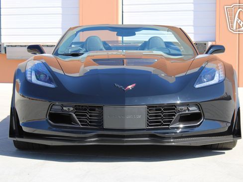 Used 2016 Chevrolet Corvette Z06 w/ C7.r Special Edition image 38
