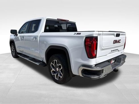 Used 2025 GMC Sierra 1500 SLT w/ SLT Premium Plus Package AWD/4WD image 5