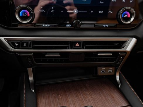 New 2026 Lexus RX 350 image 36