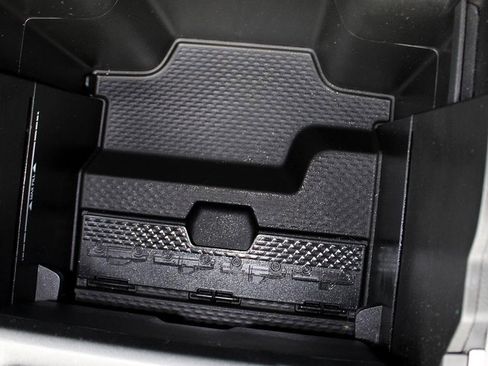 Used 2021 RAM 1500 Big Horn image 28