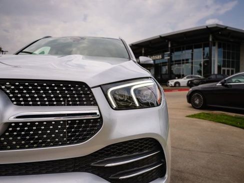 Certified 2021 Mercedes-Benz GLE 450 4MATIC image 6