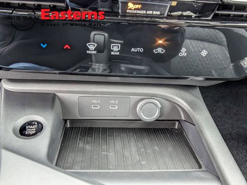 New 2026 Nissan Sentra SV w/ Floor Mat Package FWD image 19