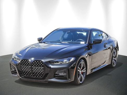 Used 2024 BMW 430i Coupe w/ M Sport Package RWD image 3