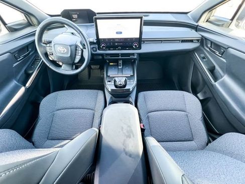 Used 2026 Toyota bZ XLE image 8
