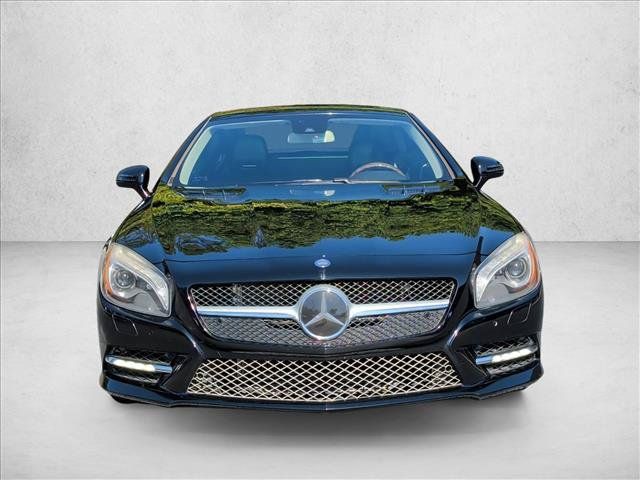 Used 2013 Mercedes-Benz SL 550 image 2