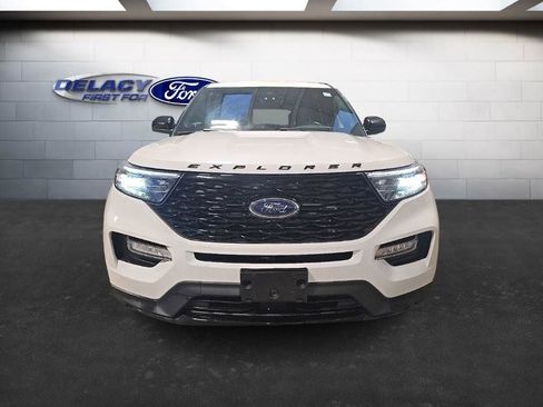 Used 2023 Ford Explorer ST-Line image 8