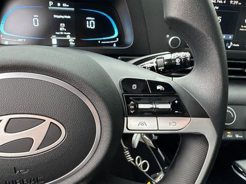 New 2026 Hyundai Elantra SE FWD image 15