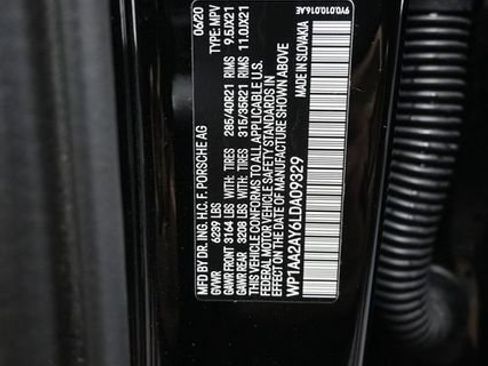 Used 2020 Porsche Cayenne AWD/4WD image 11