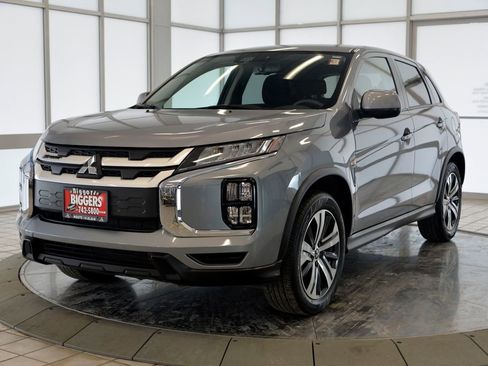 Used 2022 Mitsubishi Outlander Sport ES image 4