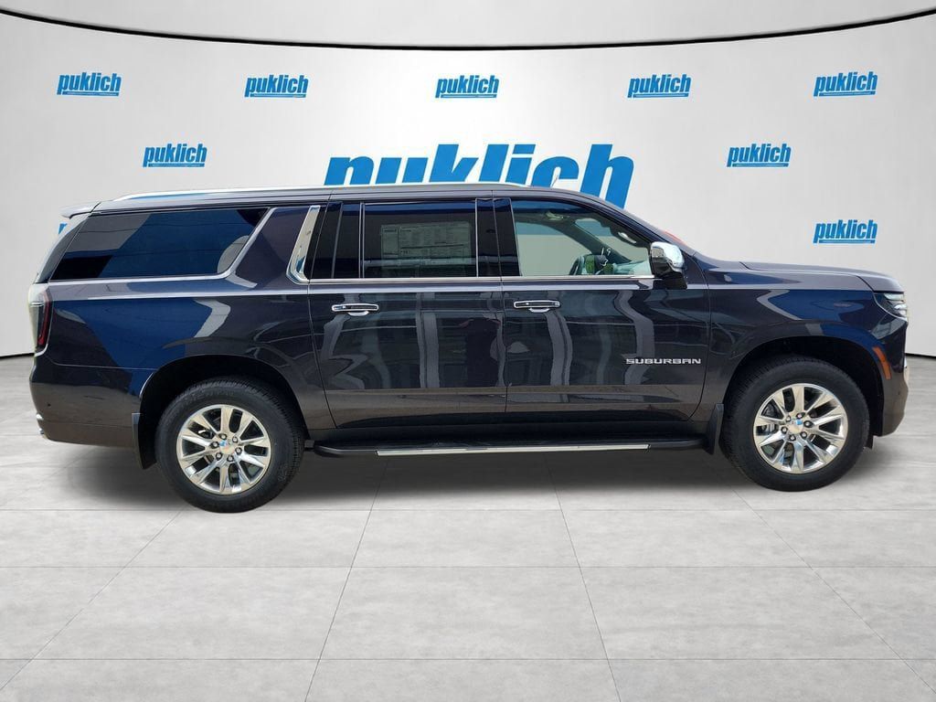 New 2026 Chevrolet Suburban Premier w/ Sun And Tow Package AWD/4WD image 7
