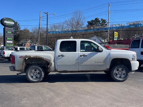 Used 2011 Chevrolet Silverado 1500 LT w/ All-Star Edition image 10