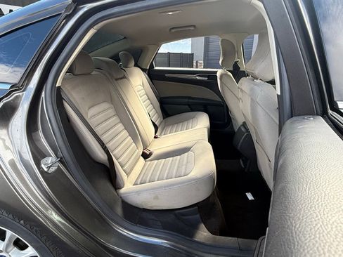 Used 2017 Ford Fusion S image 10