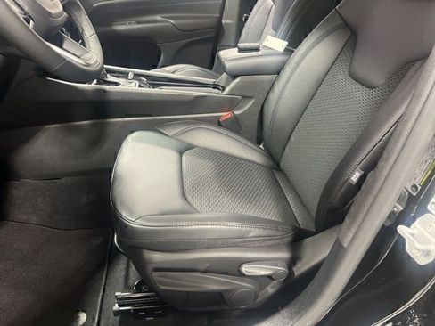 New 2026 Jeep Compass Latitude image 7