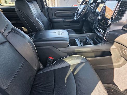 Used 2020 RAM 2500 Limited image 23