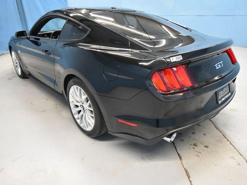 Used 2017 Ford Mustang GT Premium w/ GT Performance Package RWD image 31