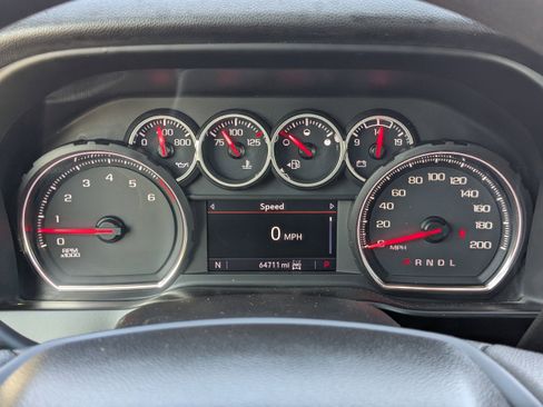 Used 2021 Chevrolet Silverado 2500 LT image 25