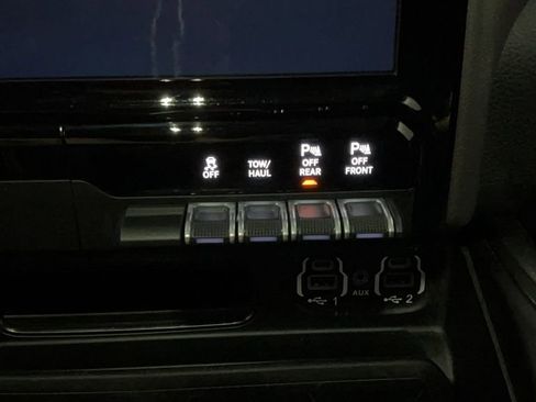 Used 2020 RAM 1500 Sport w/ Comfort & Convenience Group image 21