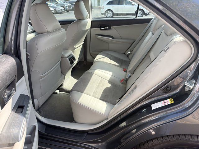 Used 2012 Toyota Camry XLE w/ Leather Pkg FWD image 8
