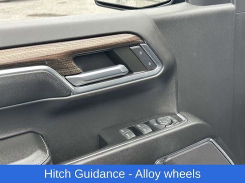 Used 2024 Chevrolet Silverado 1500 LT AWD/4WD image 16