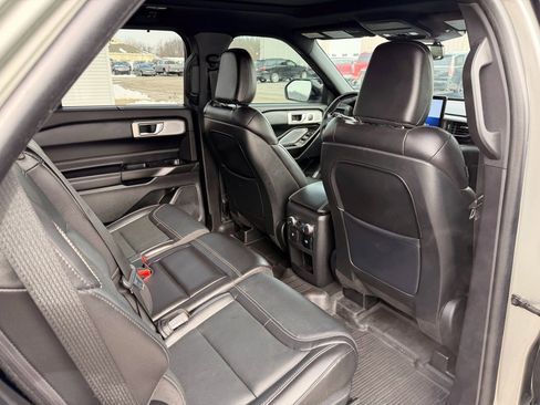 Used 2020 Ford Explorer ST w/ ST Street Pack image 19