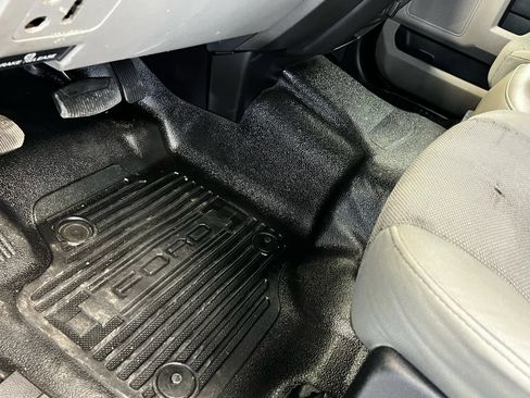Used 2017 Ford F250 XL w/ Power Equipment Group AWD/4WD image 21