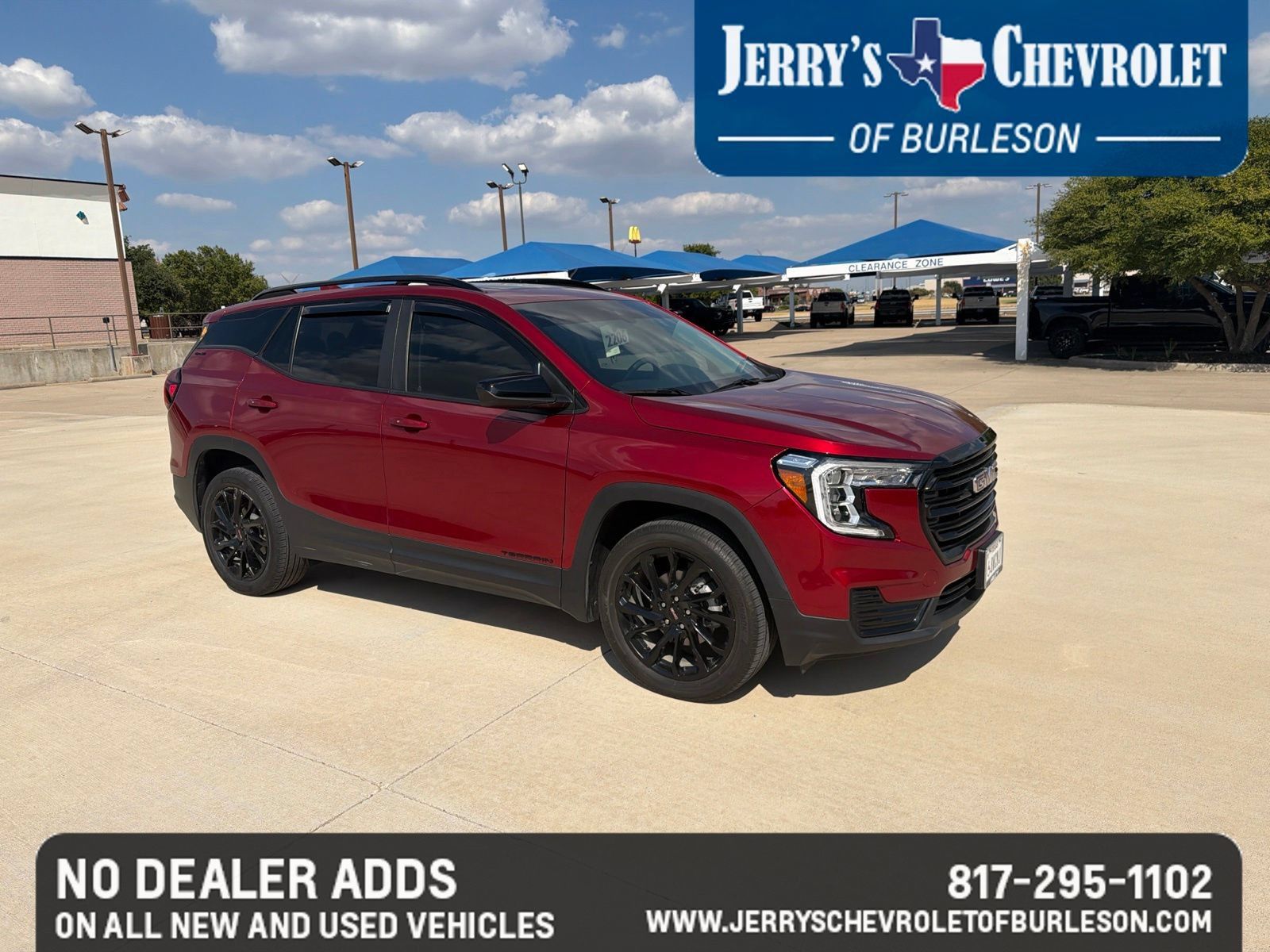 Used 2024 GMC Terrain SLE w/ Driver Convenience Package AWD/4WD image 2
