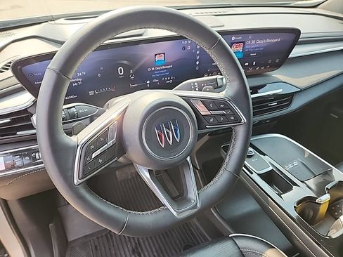 Certified 2025 Buick Enclave Sport Touring w/ Power Package AWD/4WD image 9