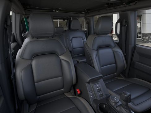 New 2025 Ford Bronco Outer Banks AWD/4WD image 7