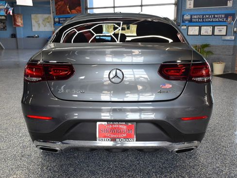 Used 2021 Mercedes-Benz GLC 300 4MATIC Coupe image 5