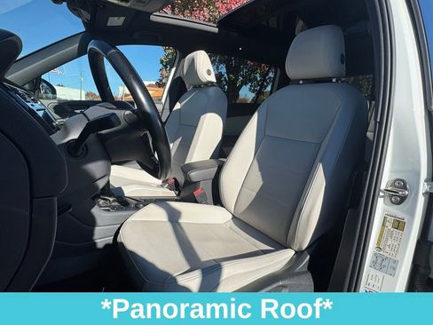 Used 2021 Volkswagen Tiguan SE R-Line w/ 3rd Row Seat Package image 16