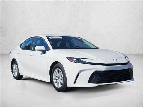 Certified 2026 Toyota Camry LE FWD image 3