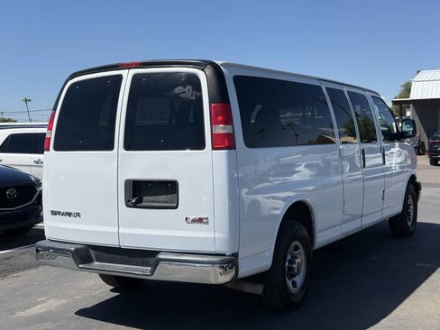 Used 2018 GMC Savana 3500 LT w/ LT Preferred Equipment Group image 10