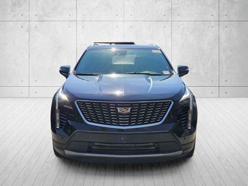 Used 2023 Cadillac XT4 Premium Luxury AWD/4WD image 5