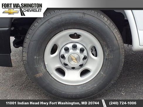 New 2025 Chevrolet Express 2500 image 5