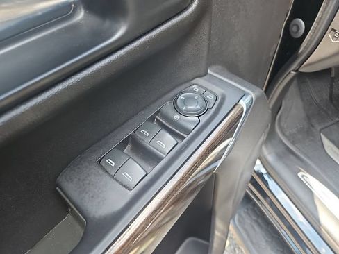 Used 2021 Chevrolet Silverado 1500 LT w/ Bed Protection Package AWD/4WD image 12