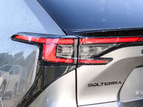 New 2026 Subaru Solterra Premium image 7