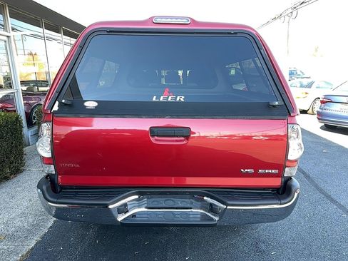 Used 2010 Toyota Tacoma 4x4 Double Cab V6 image 24