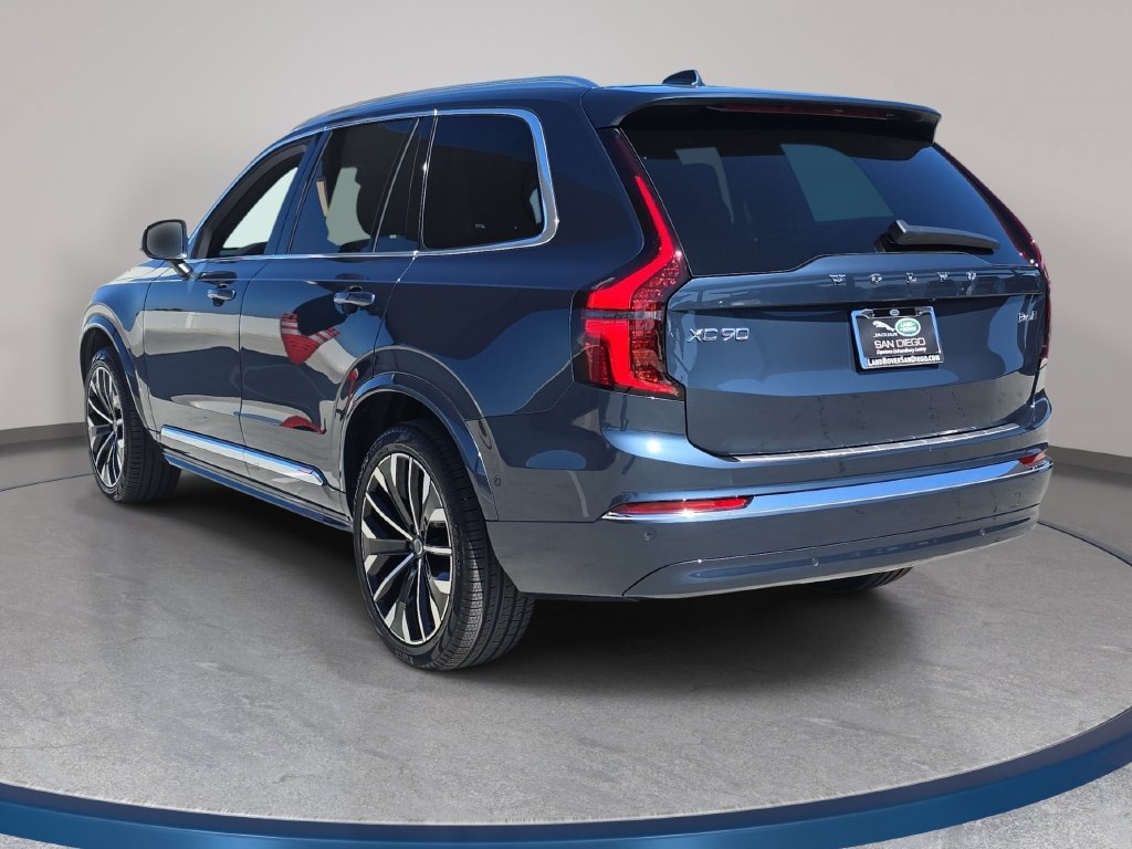 Used 2026 Volvo XC90 B6 Plus w/ Protection Package Premier AWD/4WD image 8