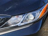 Used 2020 Toyota Camry SE image 5
