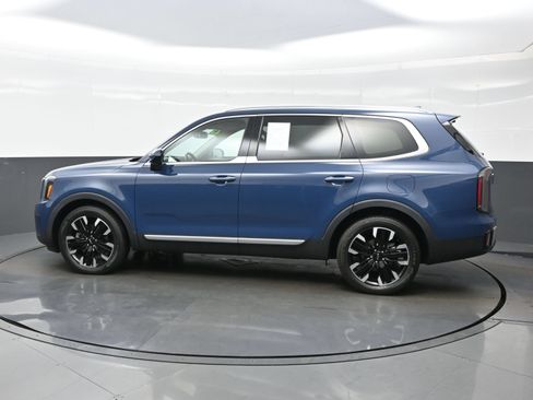Used 2023 Kia Telluride SX FWD image 3