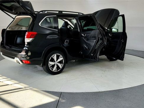 Used 2020 Subaru Forester Touring image 15