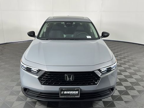 New 2025 Honda Accord SE image 9