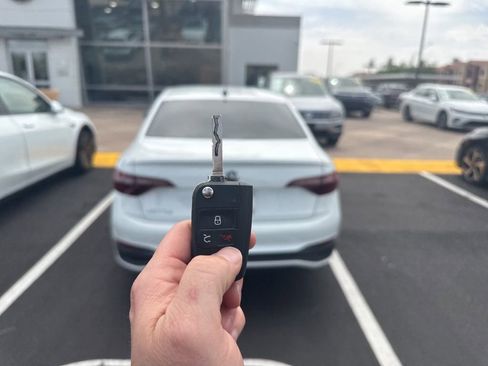 Certified 2023 Volkswagen Jetta S FWD image 7