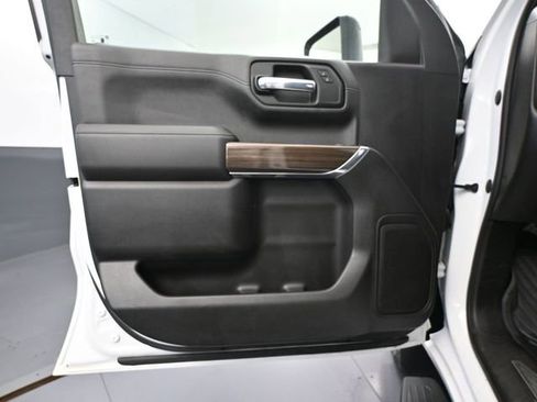 Used 2021 Chevrolet Silverado 1500 LT Trail Boss w/ Bed Protection Package image 22