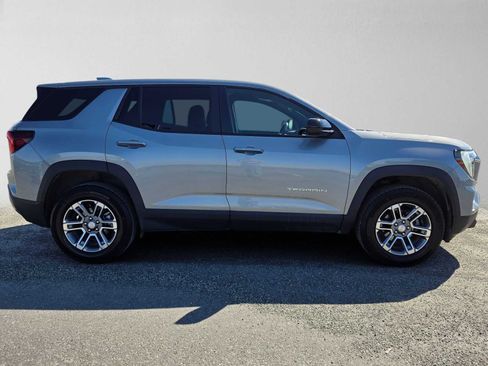 Certified 2025 GMC Terrain Elevation AWD/4WD image 2