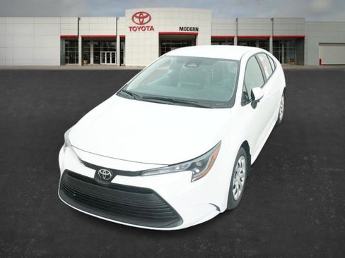 New 2026 Toyota Corolla LE image 4